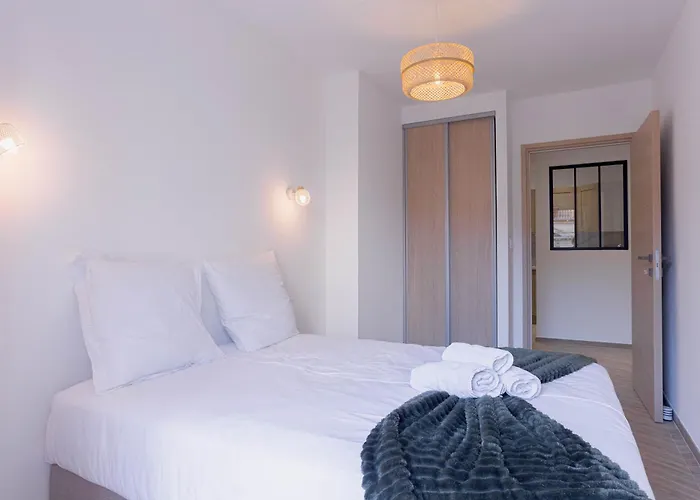 Palais Carthage - 10 Mn A Pied Du Palais, Centre, Balcon Appartement *